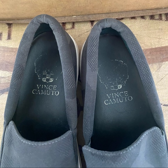 Vince Camuto Women’s Korli 2 Slip On Sneaker size 7.5 - Picture 6 of 8